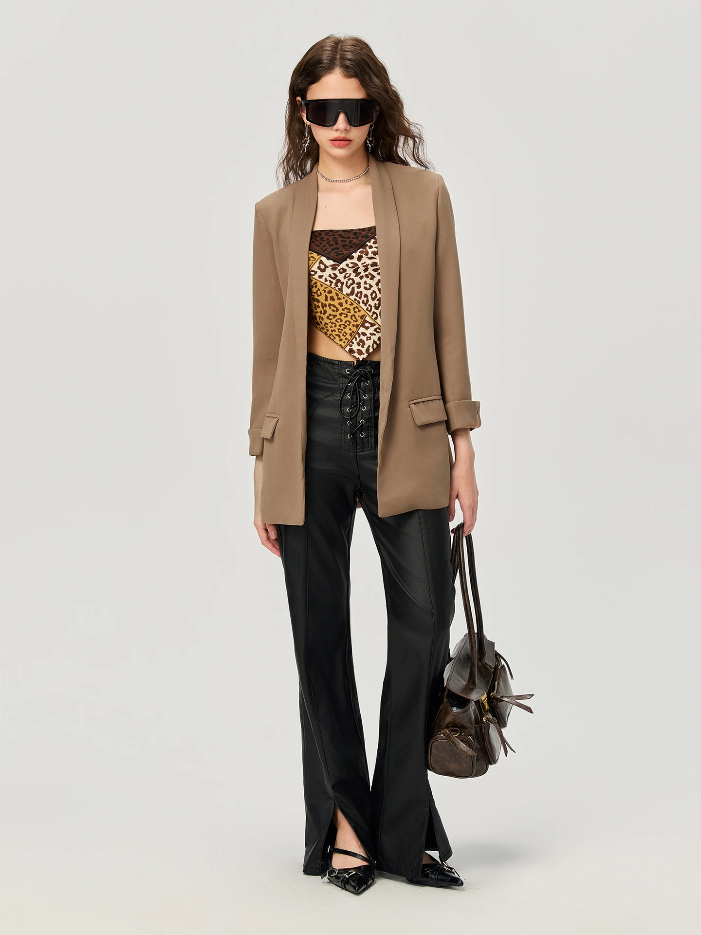 BRZ-52122 CAMEL CROPPED POCKET BLOUSE main image 1