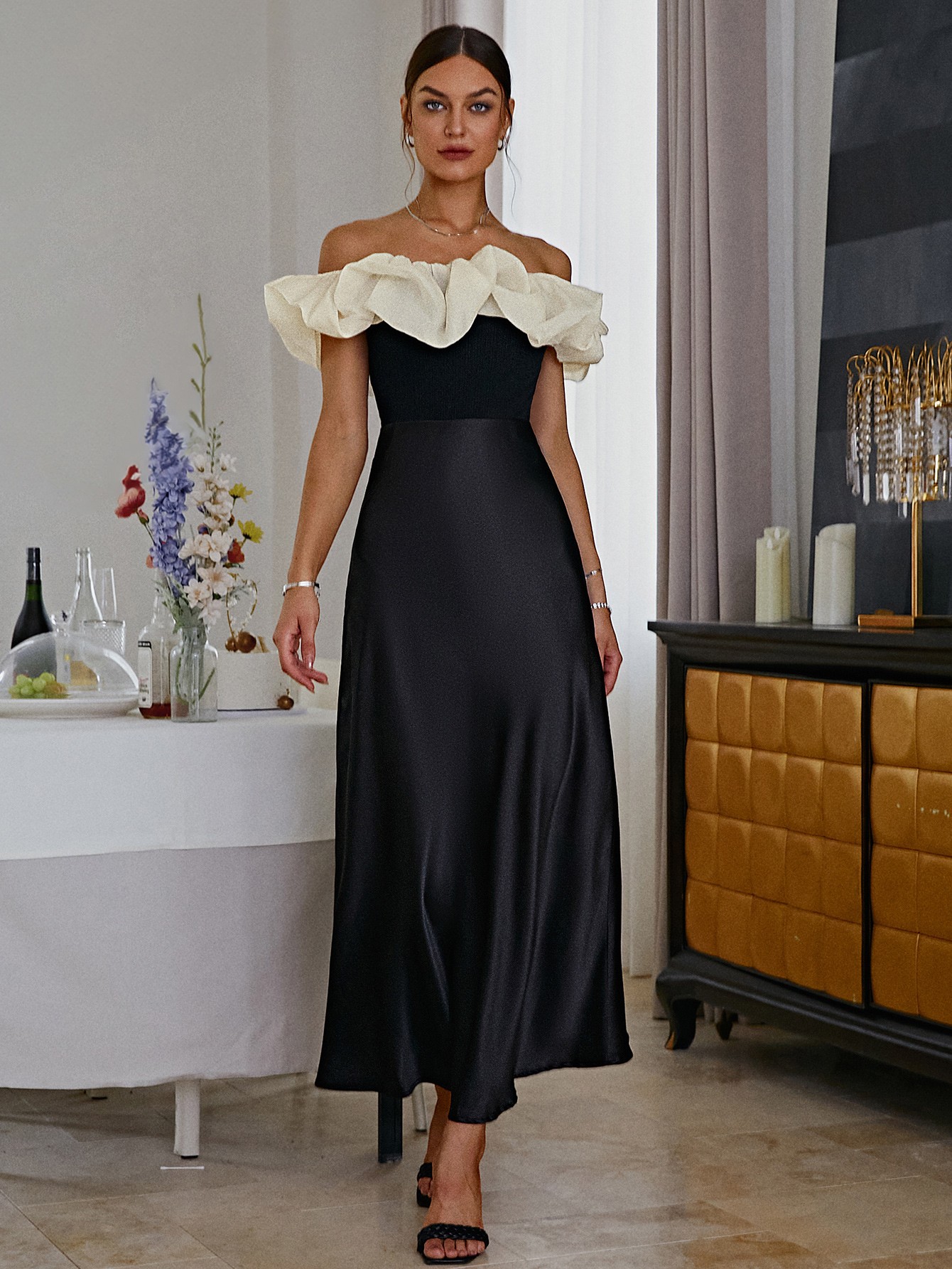 Black Off-shoulder Bodycon Gown